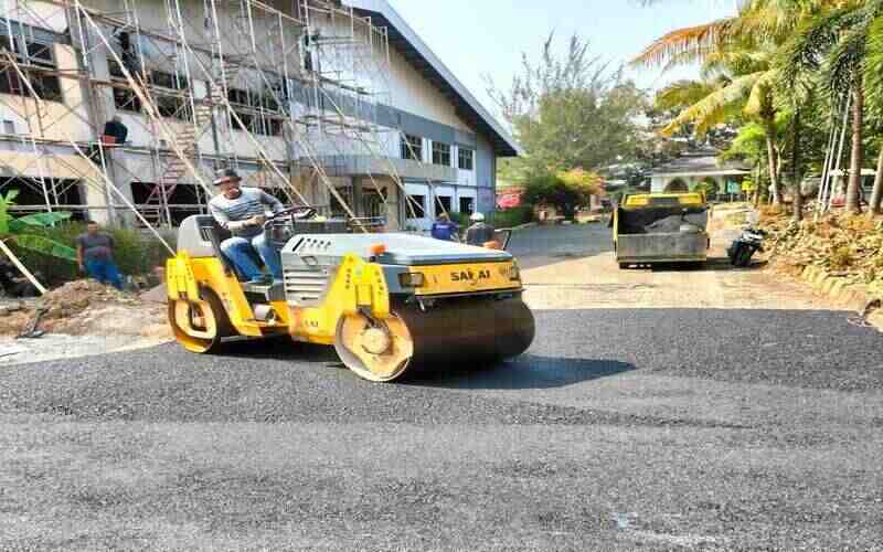 Jasa Pembuatan Jalan Aspal @dewaaspal.com Jasa Pembuatan Jalan Aspal @dewaaspal.com